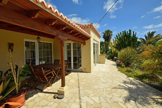 Ostterrasse