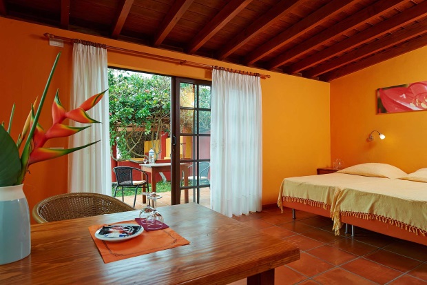 Haus 5, App. 1, Studio