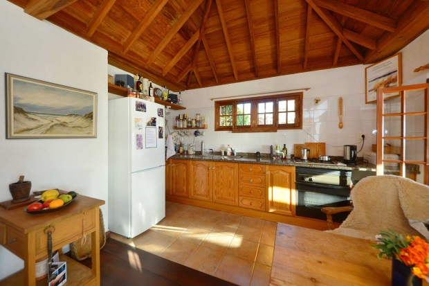 Haupthaus EG Kche
