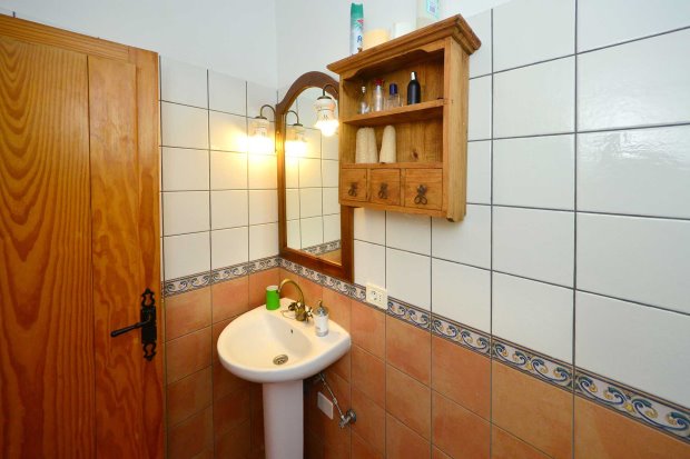 Gstehaus, Badezimmer 1