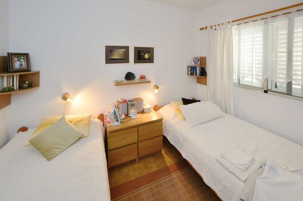 Schlafzimmer 2