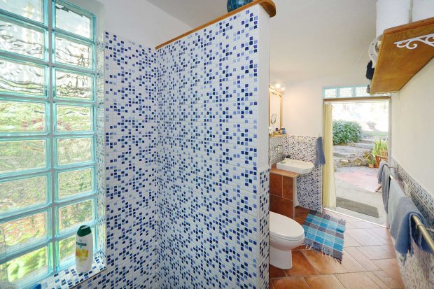 Badezimmer 1