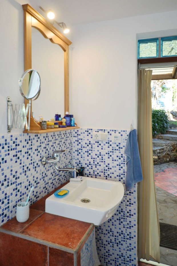 Badezimmer 1