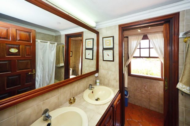 Badezimmer 2