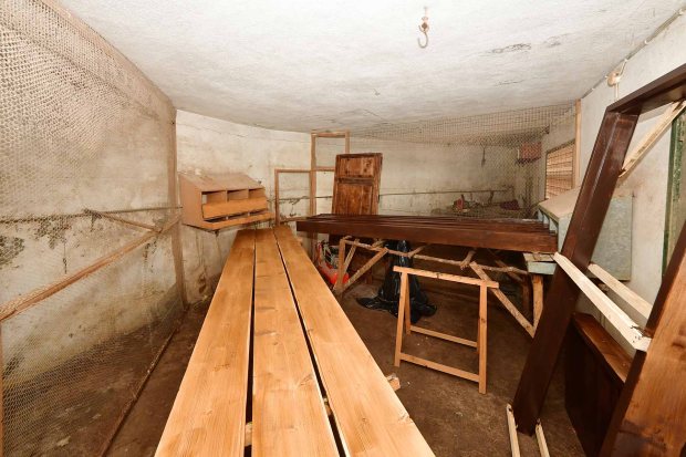 Tischlerei, Werkstatt, ausbauf�hig zu 2. Wohnhaus