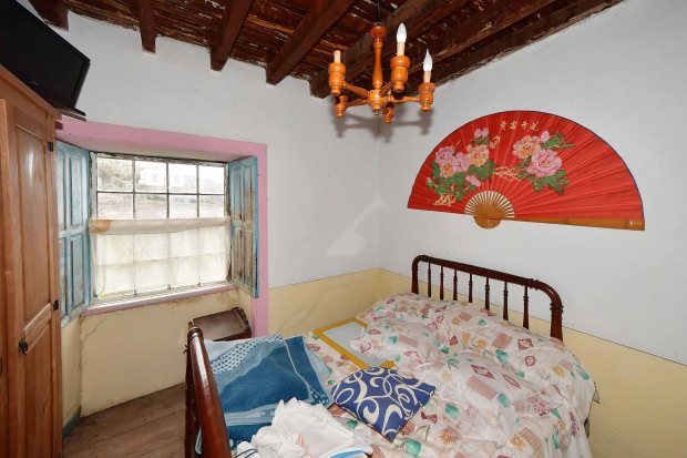 Halbobergeschoss Neuerer Bau Schlafzimmer 3