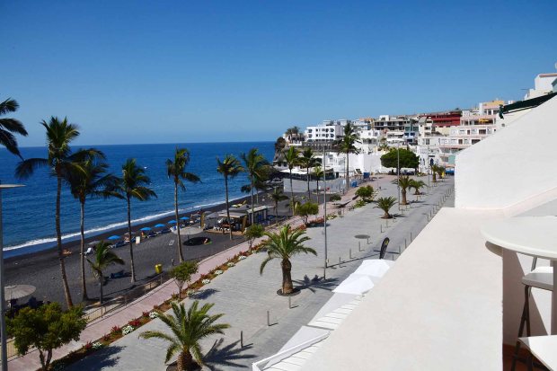 Balkon, Blick auf die Strandpromenade