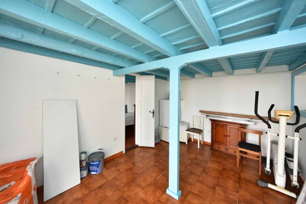 EG Ausbaureserve zu separatem Apartment mit eigener Kche und eigenm Bad