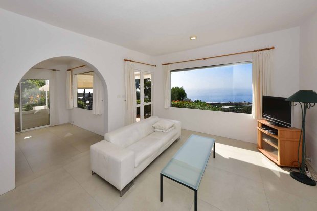 Wohnbereich und Arbeistzimmer