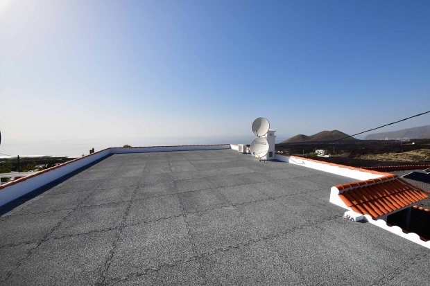 Isolierte Dachterrasse mit sehr schnem Rundumblick