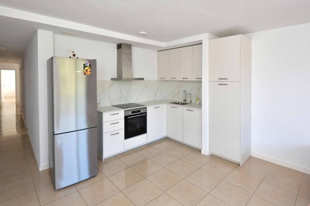 Wohnk�che mit Balkon