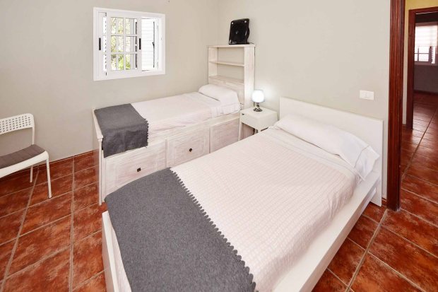 OG Schlafzimmer 1