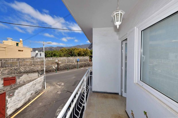 1. OG Balkon