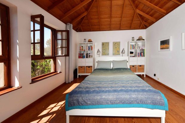 Haupthaus Wohn-Schlafzimmer
