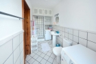 Badezimmer 2