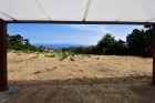 Unteres Wohnhaus mit gro�er, �berdachter Terrasse