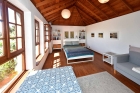 Haupthaus Wohn-Schlafzimmer