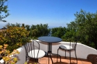 Haupthaus teil�berdachte Terrasse