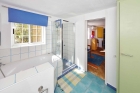 Badezimmer 1 on suite