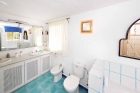 Badezimmer 1 on suite
