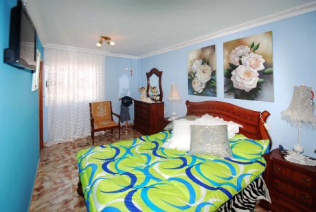 Schlafzimmer 1