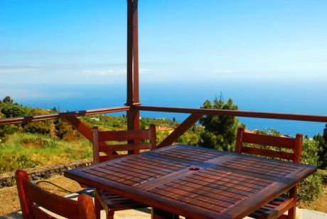 Fr�hst�cksplatz mit fantastischem Meerblick