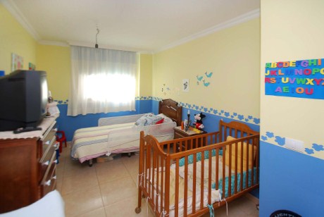 Schlafzimmer 2