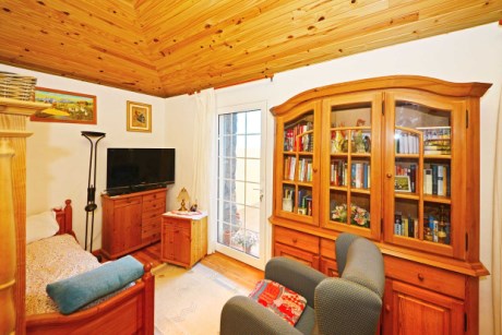 Studio (Wohnzimmer mit abteilbarem Schlafbereich)