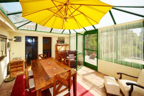 Wintergarten als optimaler Essbereich f�r jede Jahreszeit �