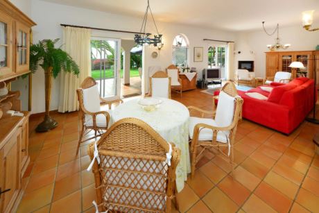 Wohnk�che mit Essbereich, Haupthaus