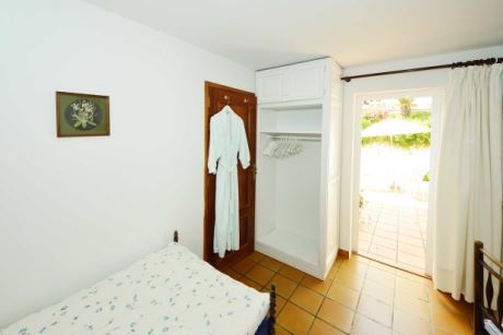 Schlafzimmer G�stehaus