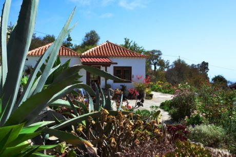 Haupthaus von Norden