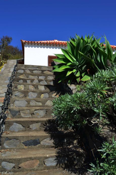 Haupthaus von Westen