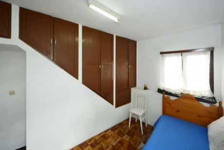 2. OG Schlafzimmer 5