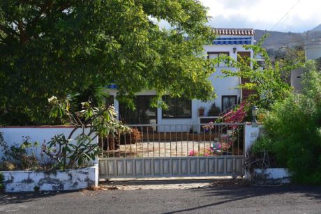 Elektrisches Rolltor