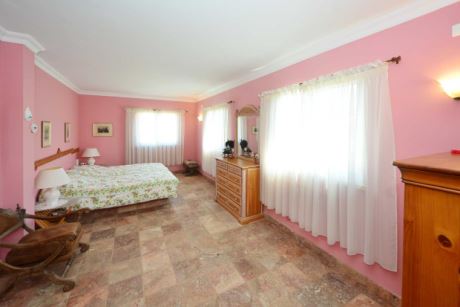 Schlafzimmer 2