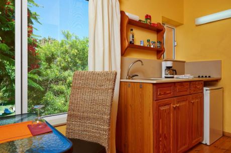 Haus 1, App. 4, Wohnkche