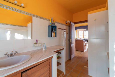 OG Apratment 3 Badezimmer