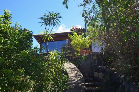 Haupthaus von Westen