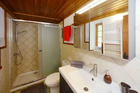 G�stehaus Badezimmer