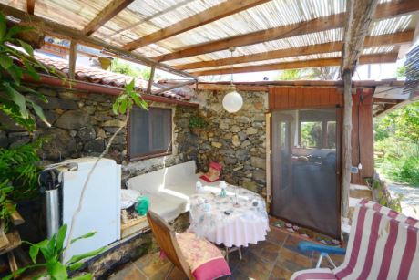 �berdachte Terrasse