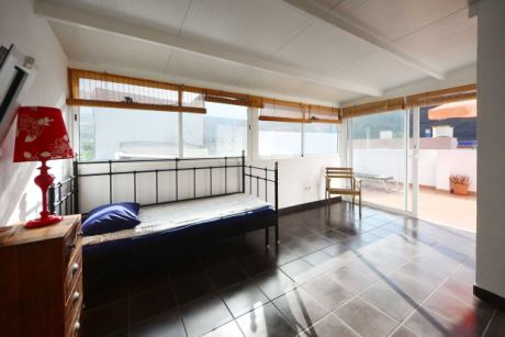 Überdachte Dachterrasse