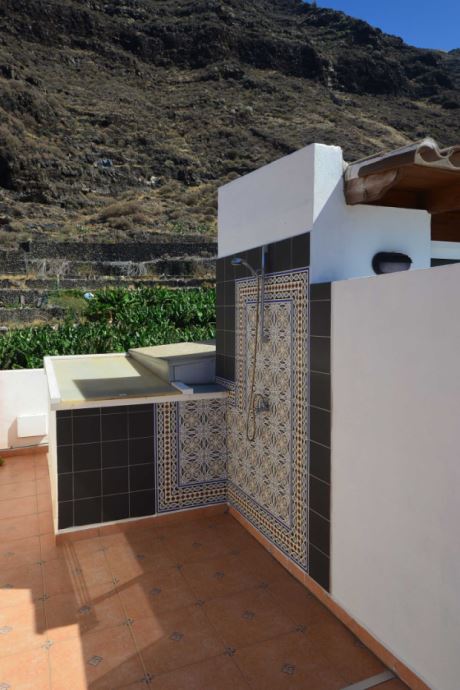 Dachterrasse mit Außendusche