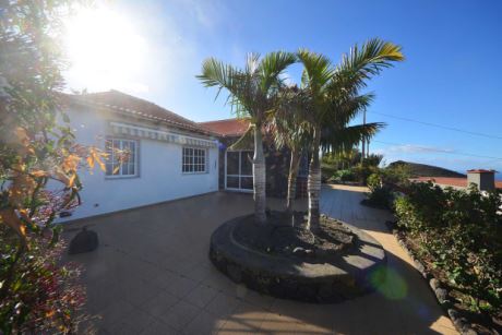 Westterrasse f�r den �