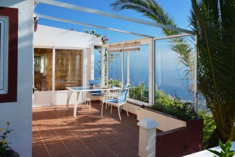 Fr�hst�cksterrasse des Haupthauses