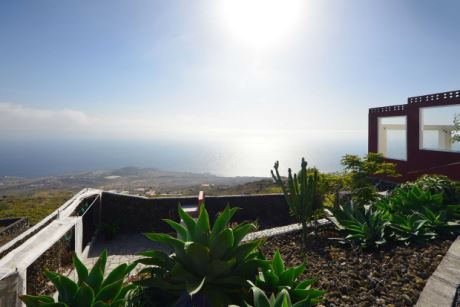 Terrasse mit Au�enk�che