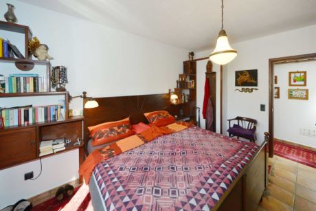 Schlafzimmer 1