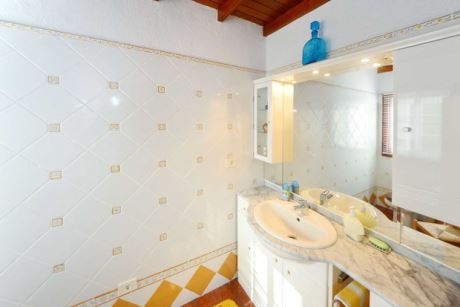 G�stehaus Badezimmer