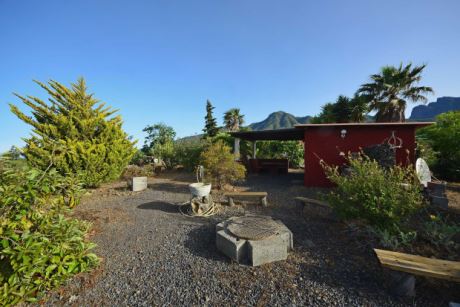 Aussenk�che im Garten