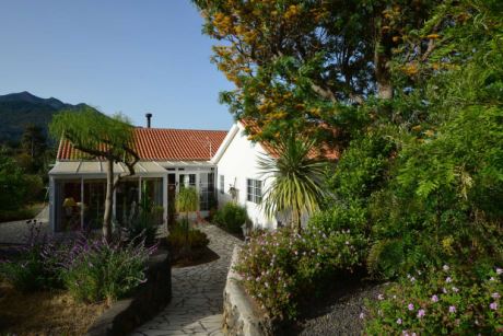 Von der Stra�e nicht einsehbare Bebauung